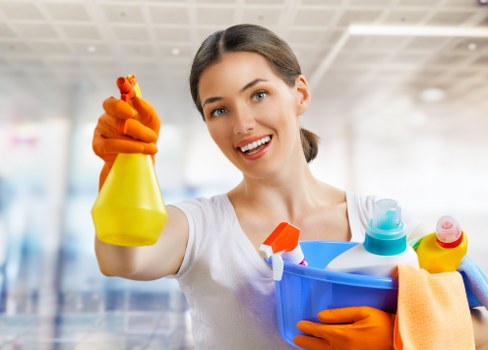 Kitchen cleaning service in a Kennington home